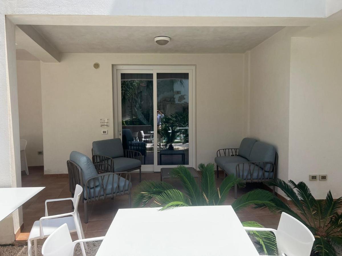 Guest house Le Cale Camera Privata In *