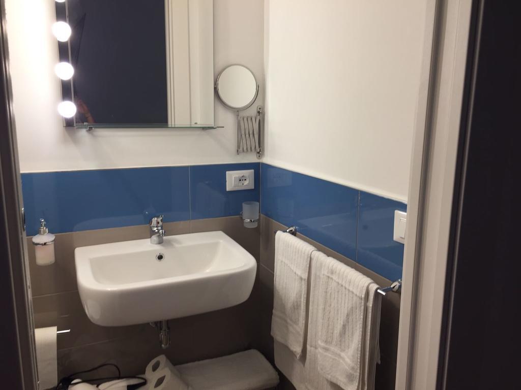 Guest house Le Cale Camera Privata In